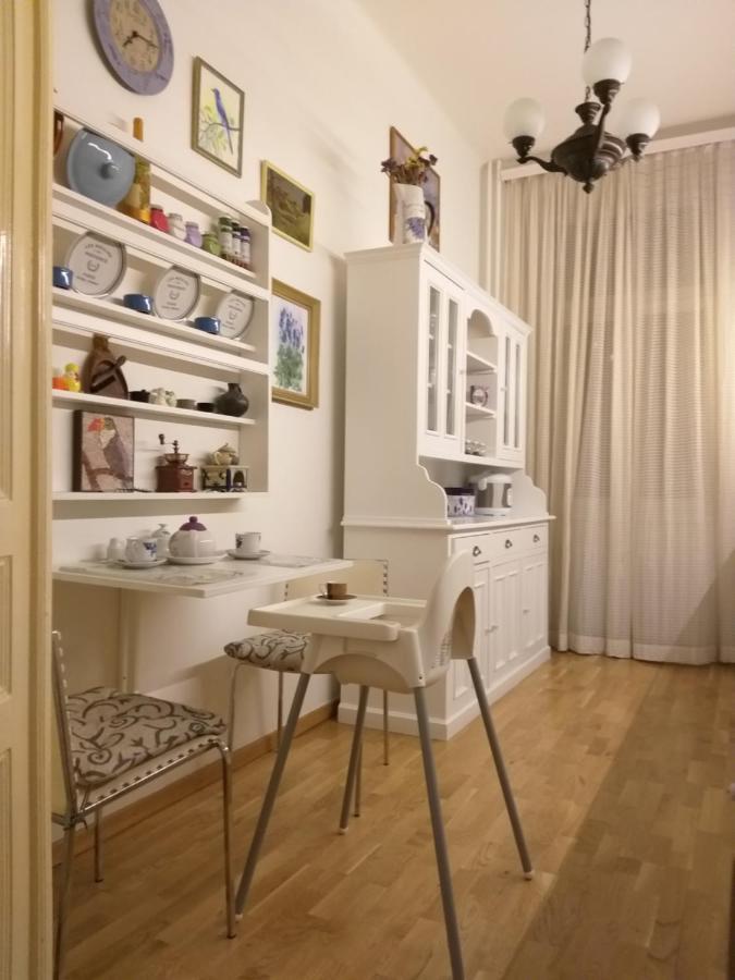 Retro Big Apartment With Two Balconies And Lift Karlowe Wary Zewnętrze zdjęcie